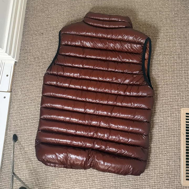 CP COMPANY PUFFER VEST (M)