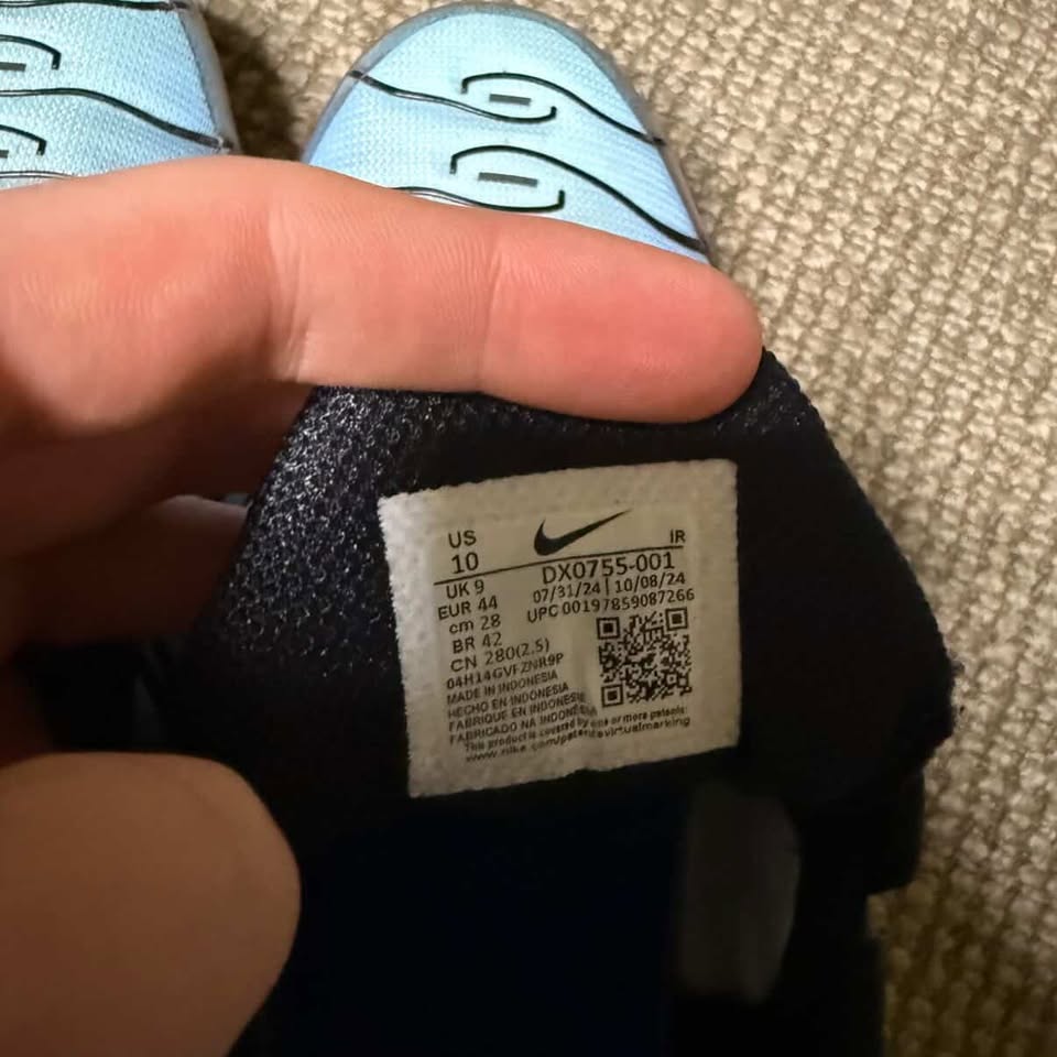 NIKE TN HYPER BLUE (10)