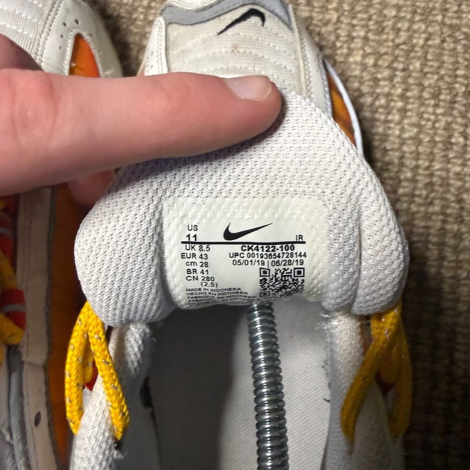NIKE TAILWIND SUNBURN (WMNS11)