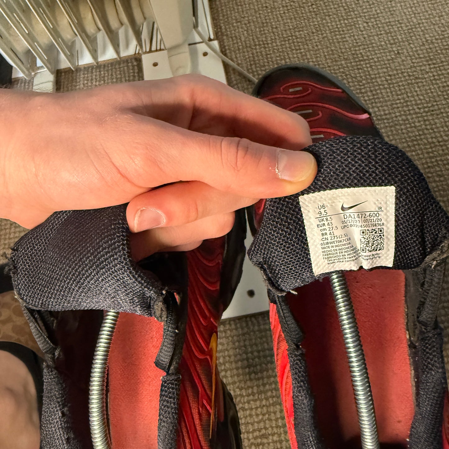 NIKE TN SUPREME (9.5)