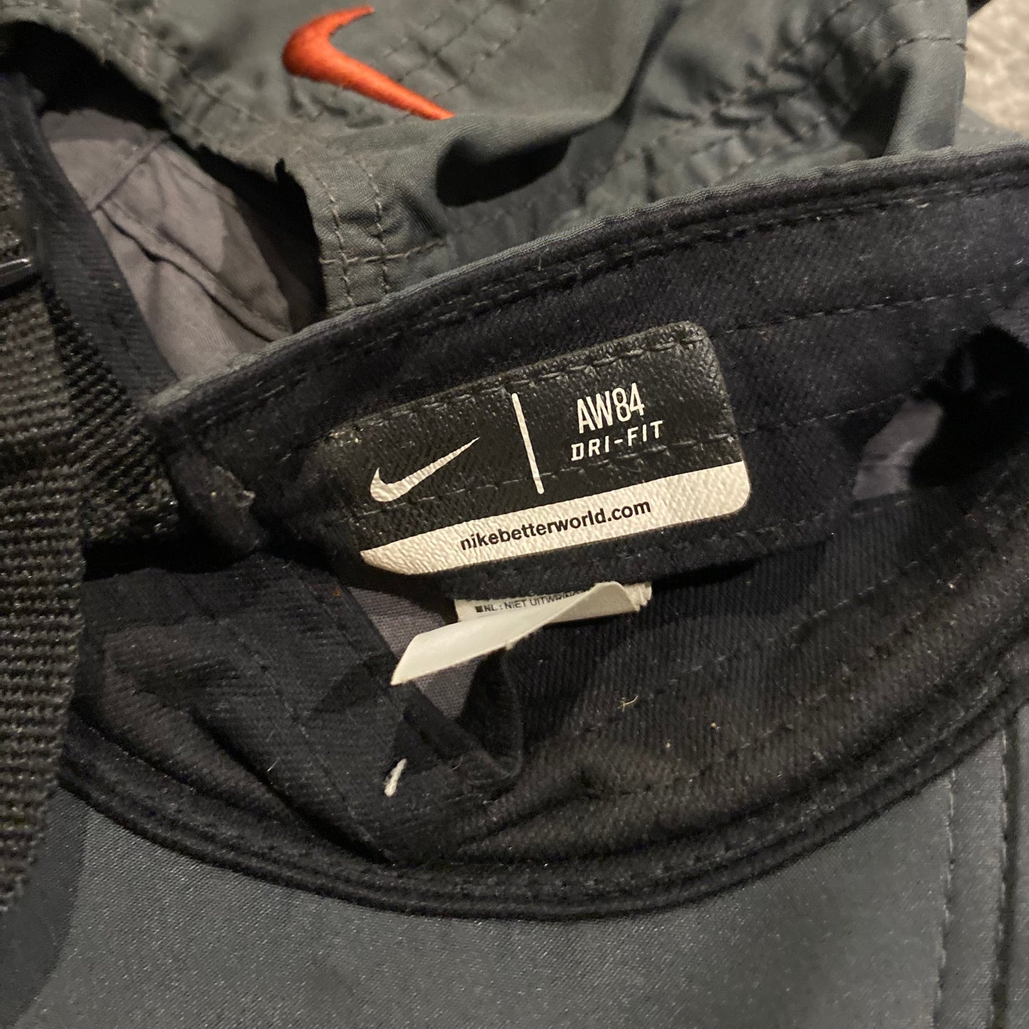 AIRMAX AW84 BEETROOT PANEL CAP (OS)
