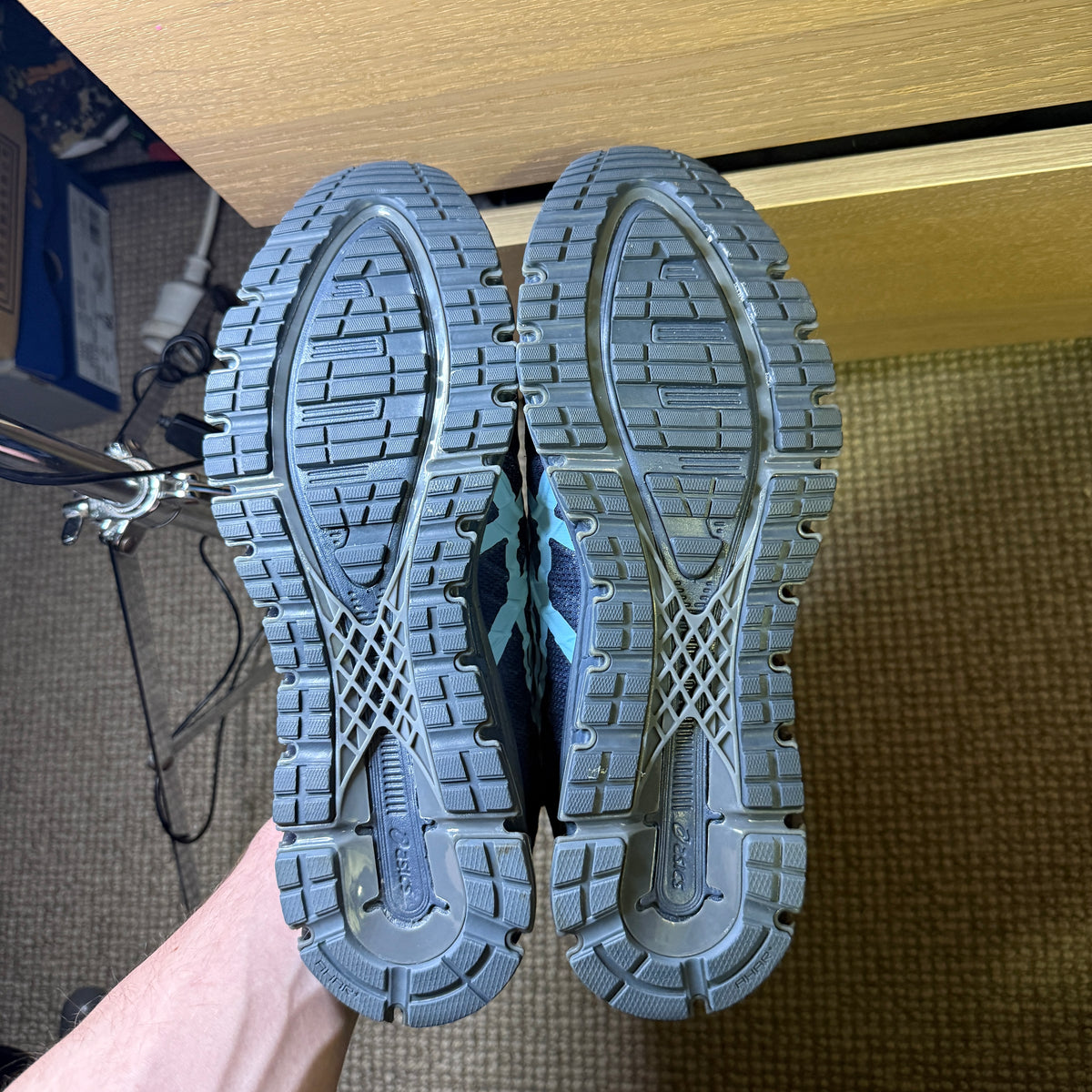 ASICS GEL 180 (9.5)