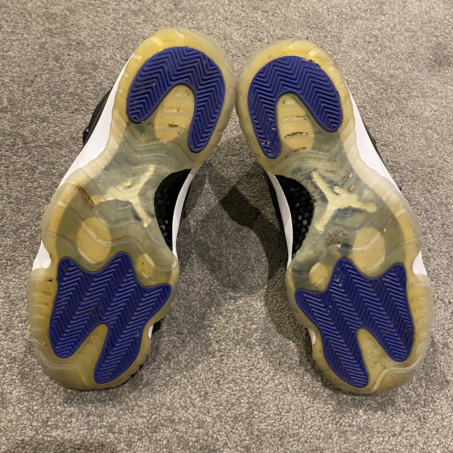 JORDAN 11 'SPACE JAM' (10.5)