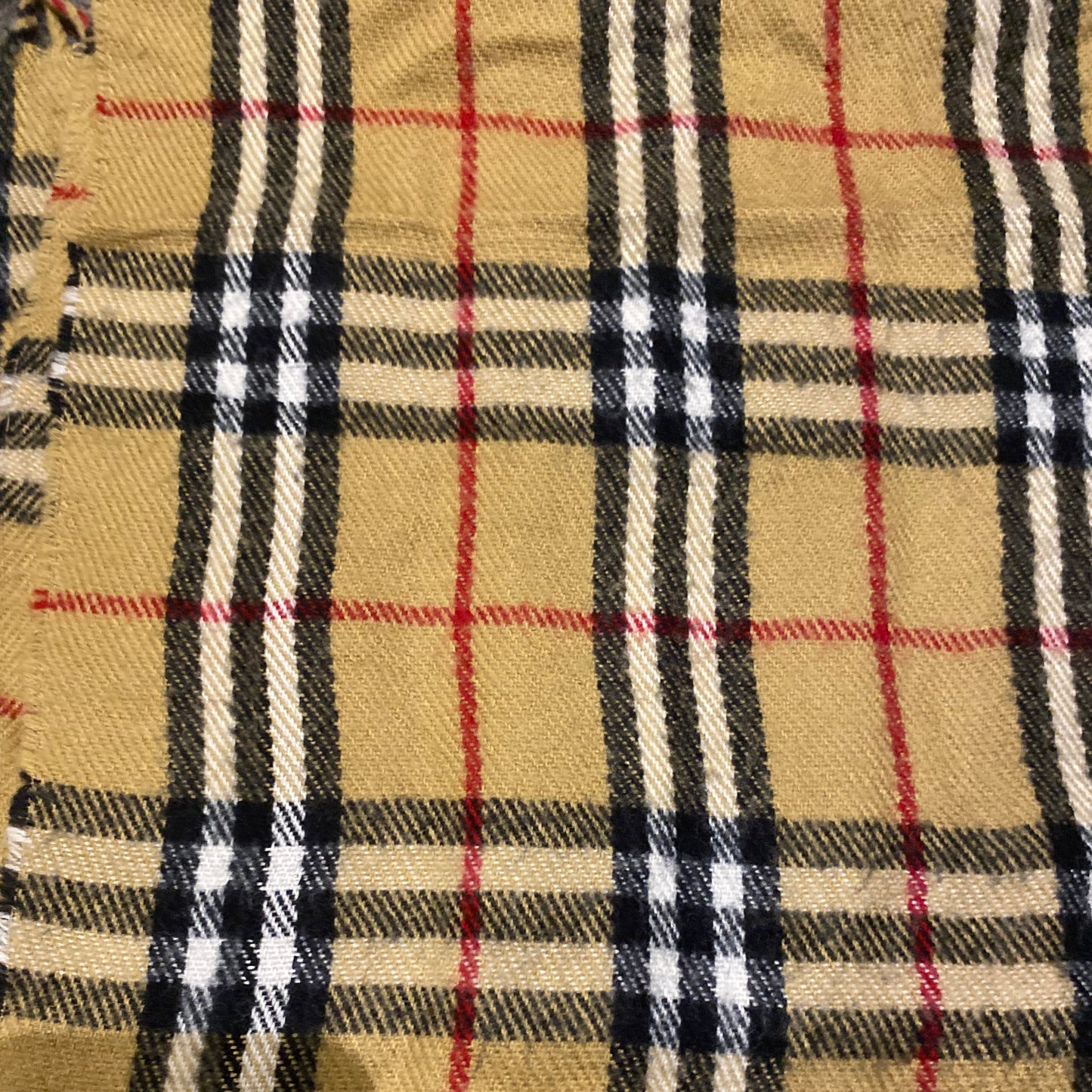 BURBERRY SCARF (OS)