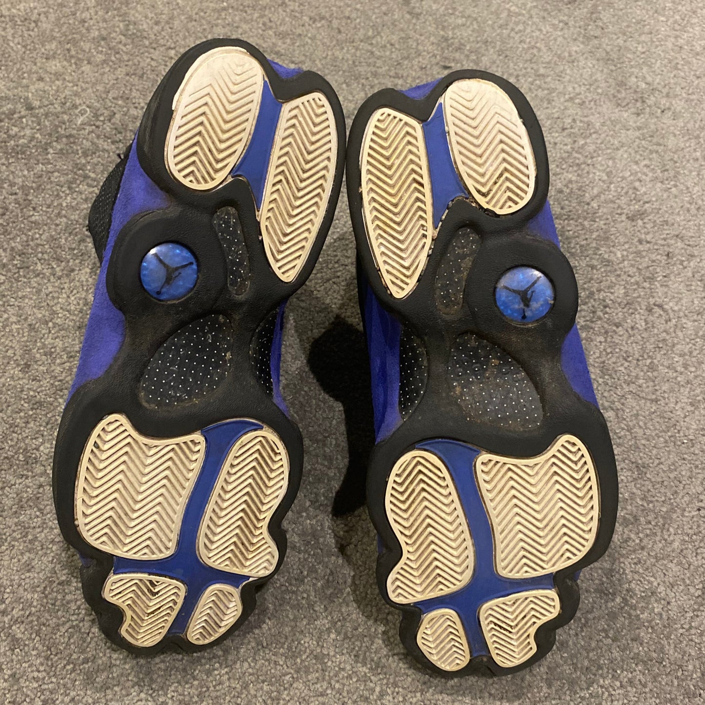 JORDAN 13 "HYPER ROYAL" (10.5)