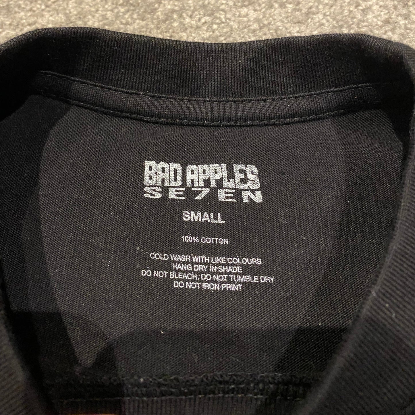 SE7EN X BAD APPLES SHIRT (S)