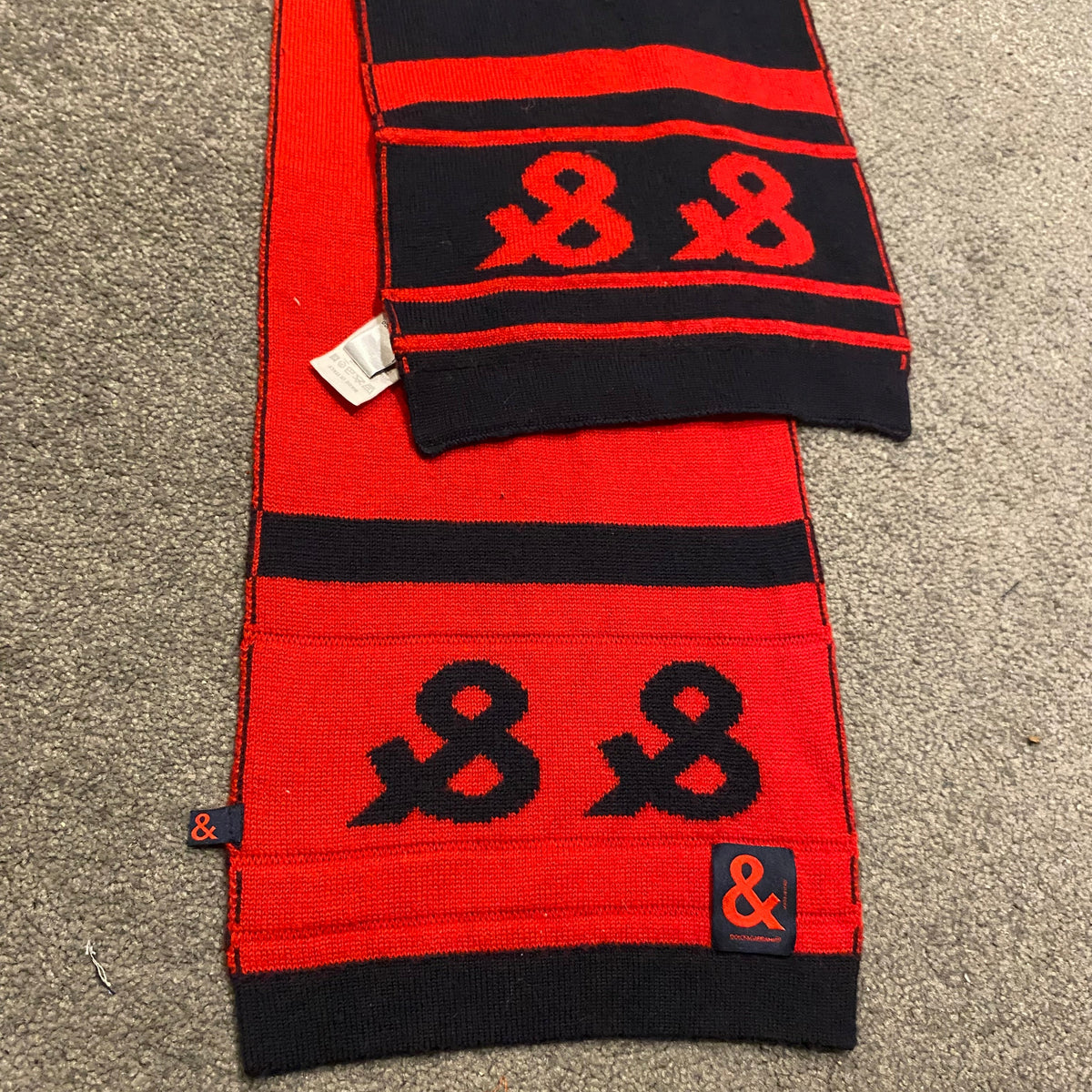 DOLCE & GABBANA SCARF (XS)