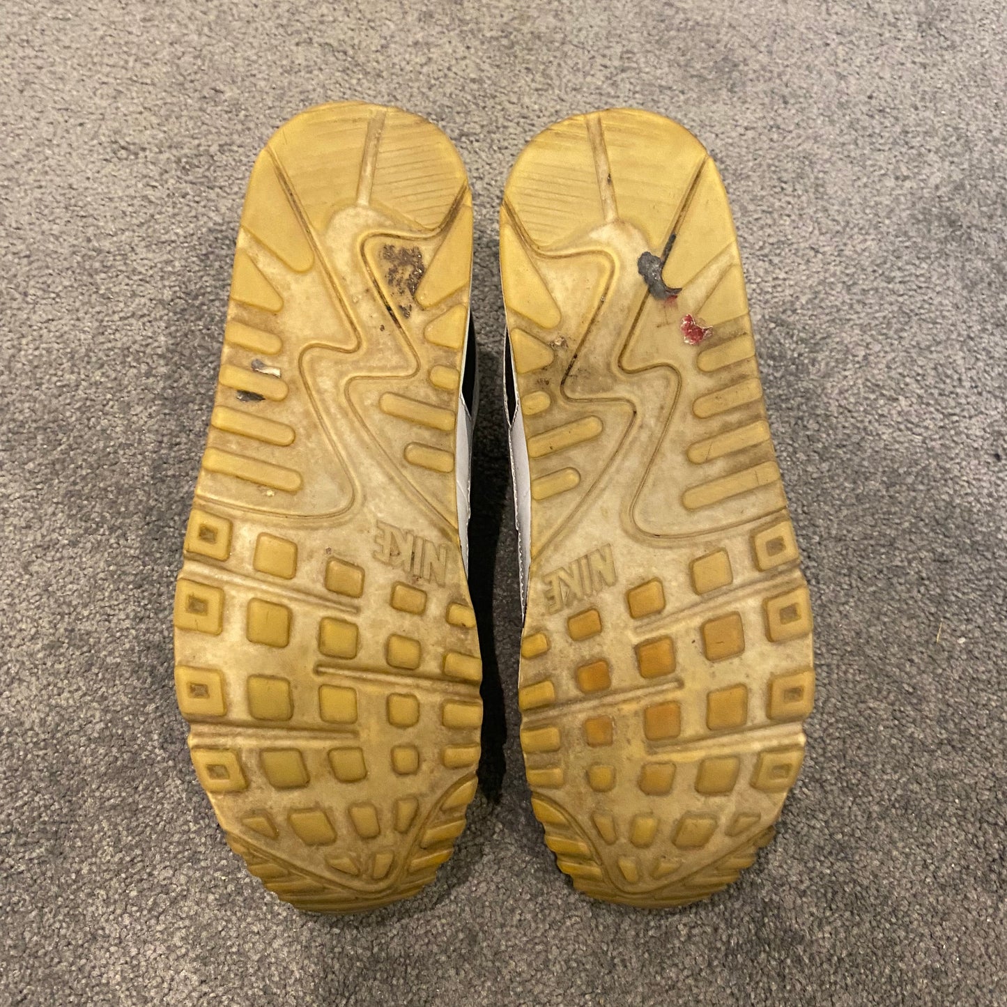 NIKE AIR MAX 90 PANDAS (10.5)