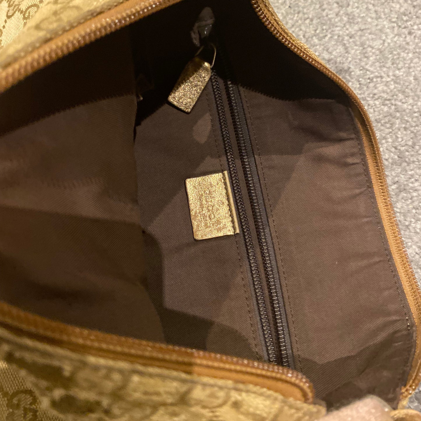 GUCCI SATCHEL BAG (OS)