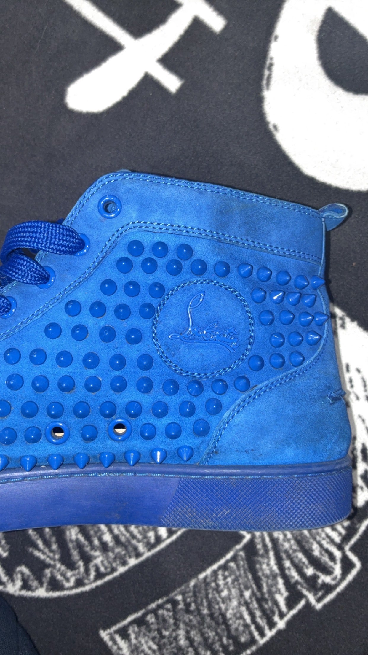 CHRISTIAN LOUBOUTIN (43)