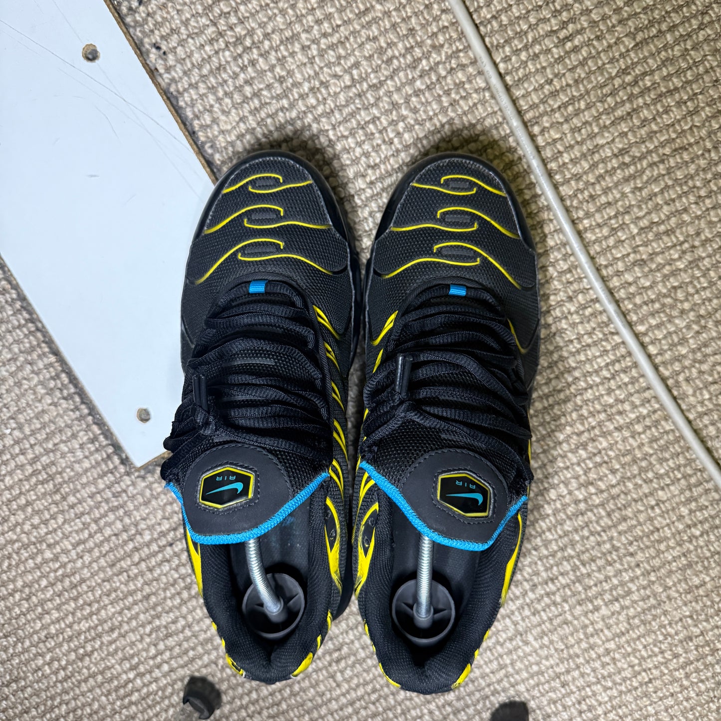 NIKE TN TAXI (9.5)