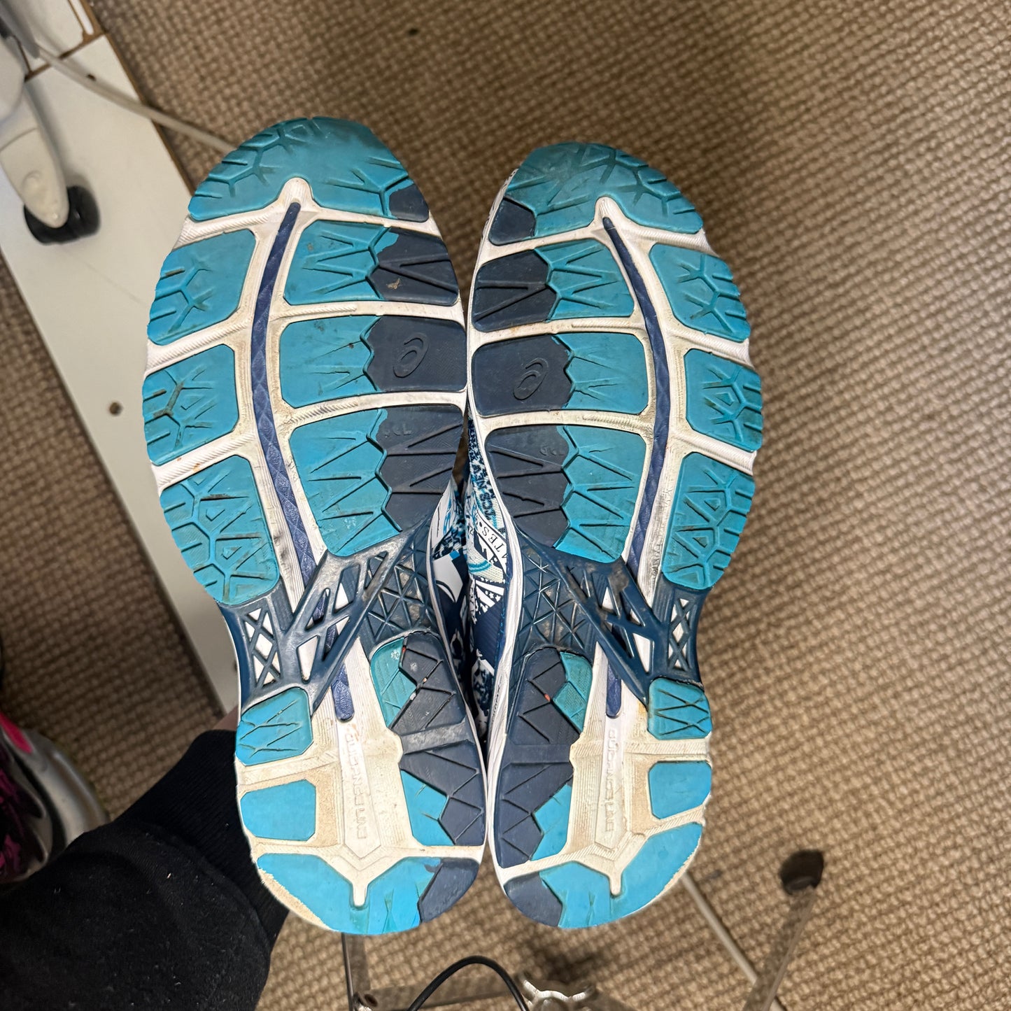 ASICS KAYANO 23 NYC (9.5)