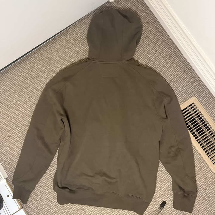 CP COMPANY HOODIE (L)