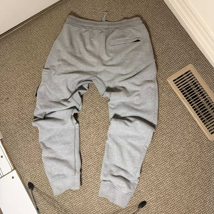 STONE ISLAND JOGGERS (M)