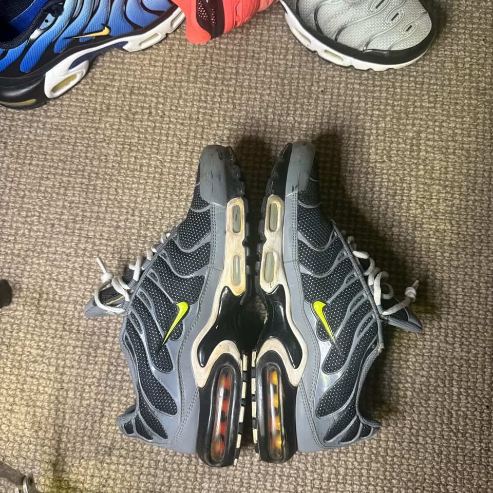 NIKE TN DARK VOLT (10)