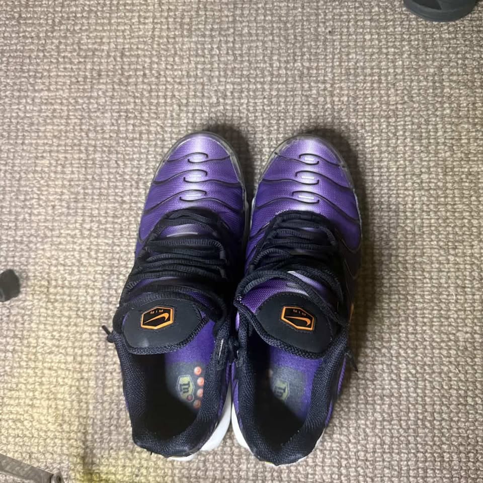 NIKE TN VOLTAGE PURPLE (9.5)