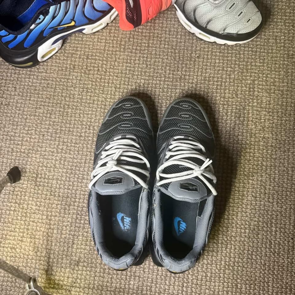 NIKE TN DARK VOLT (10)