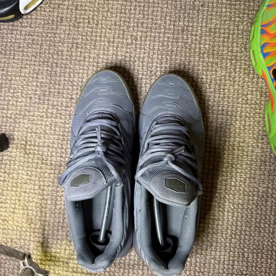 NIKE TN HAMMER (10.5)