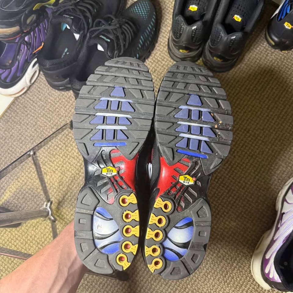 NIKE TN 25TH ANNIVERSARY (11)