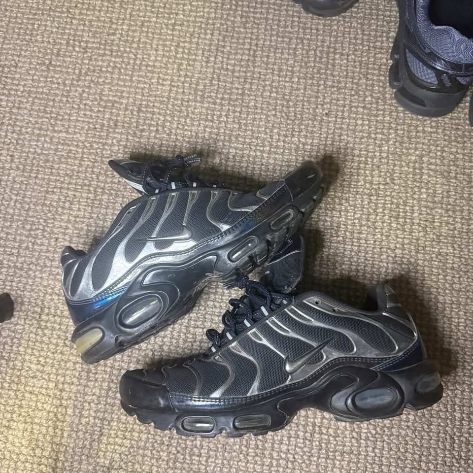 NIKE TN MIDNIGHT SILVER (10)