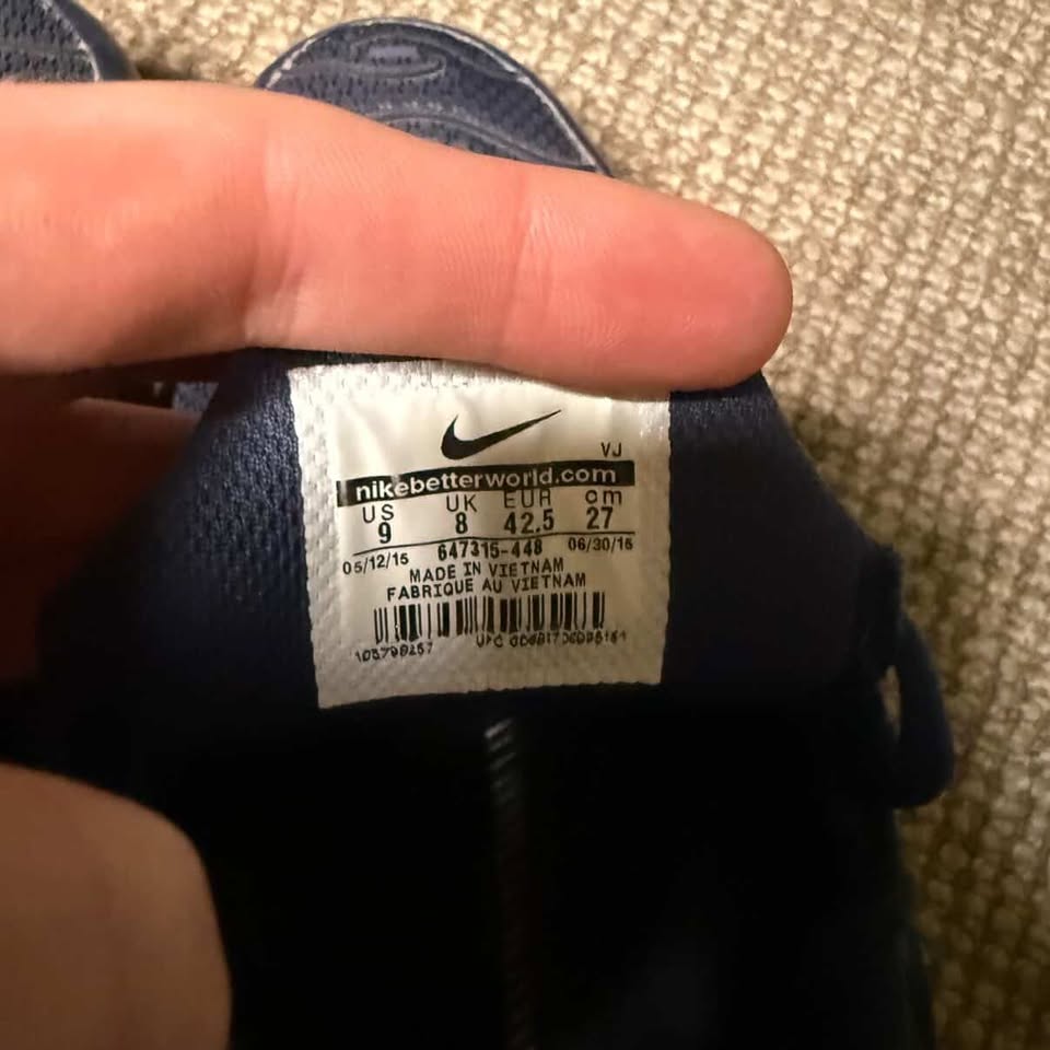 NIKE TN TRIPLE NAVY (9)