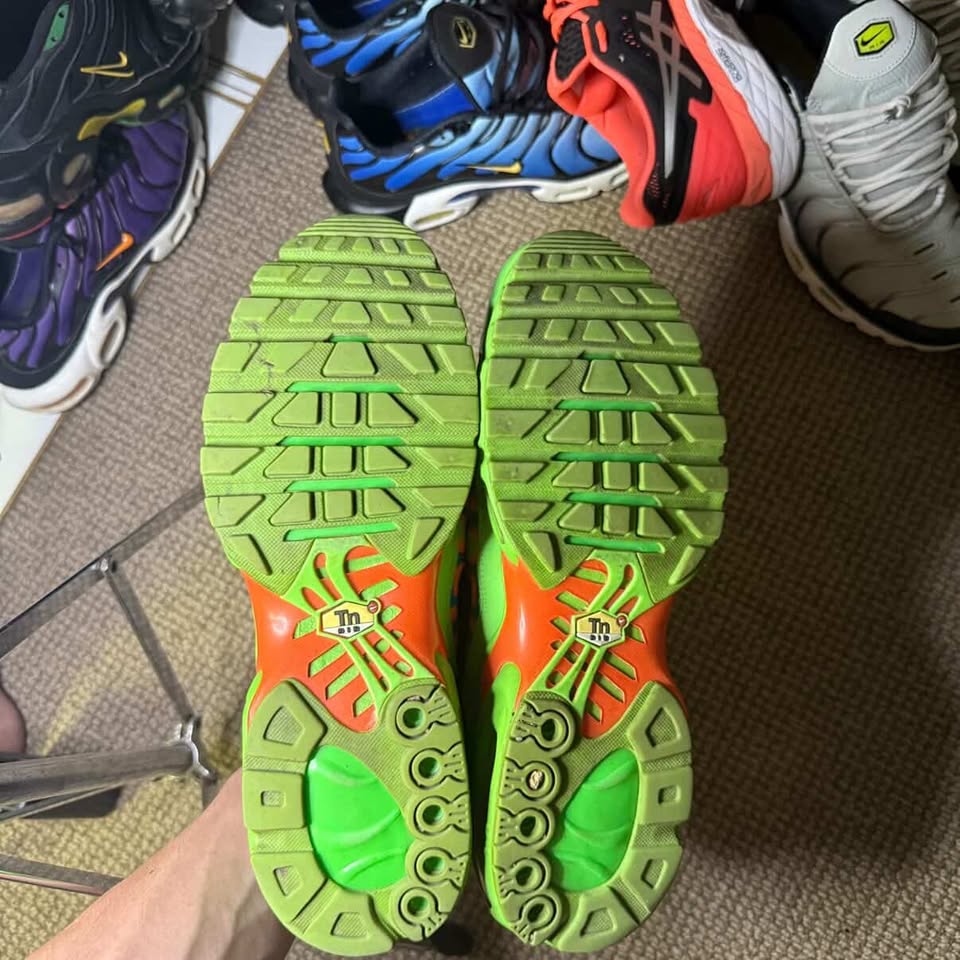 NIKE TN SUPREME MEAN GREEN (10)