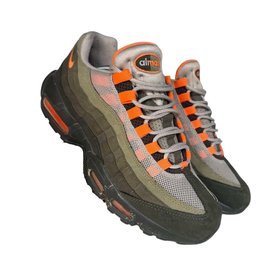 NIKE AIRMAX 95 OLIVE ORANGE BLAST (9.5)