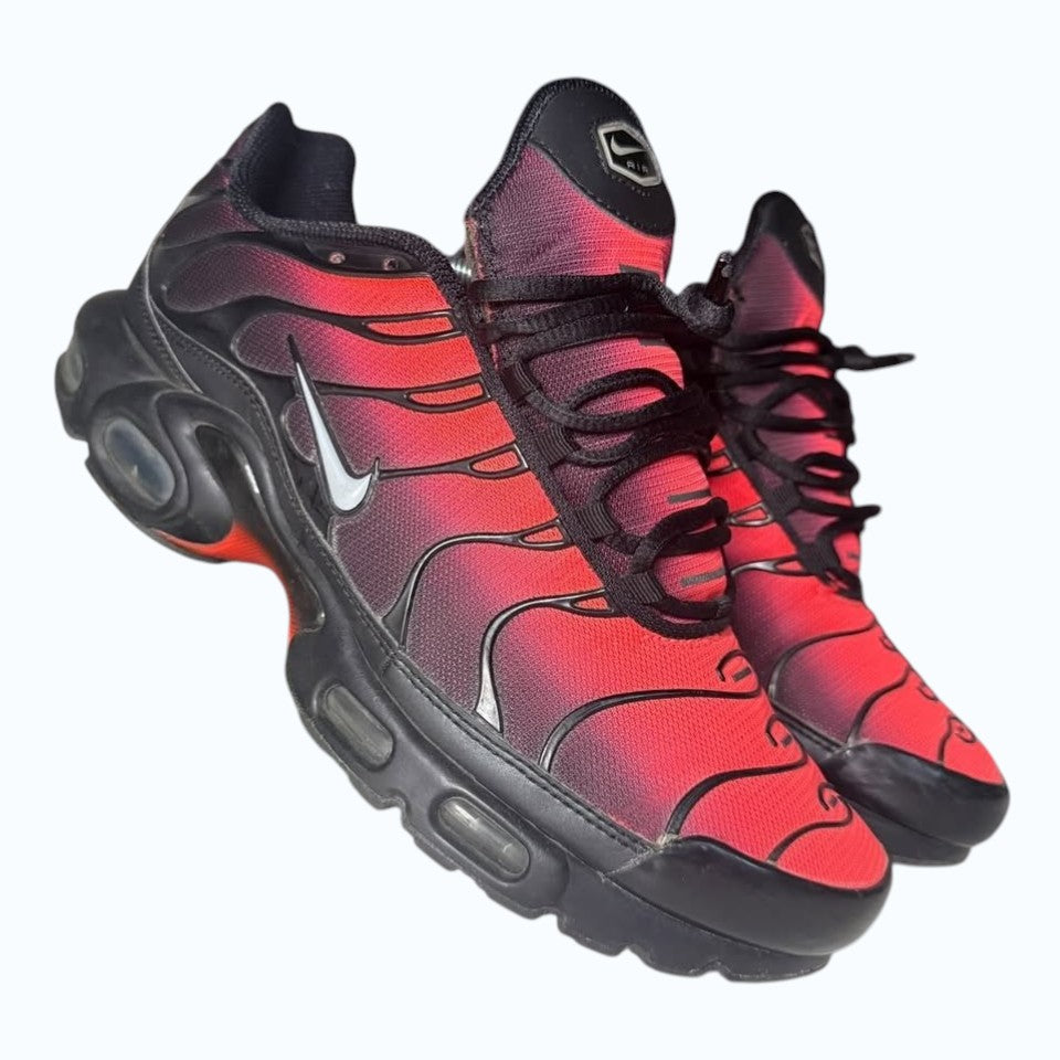 NIKE TN DEADPOOL (9.5)