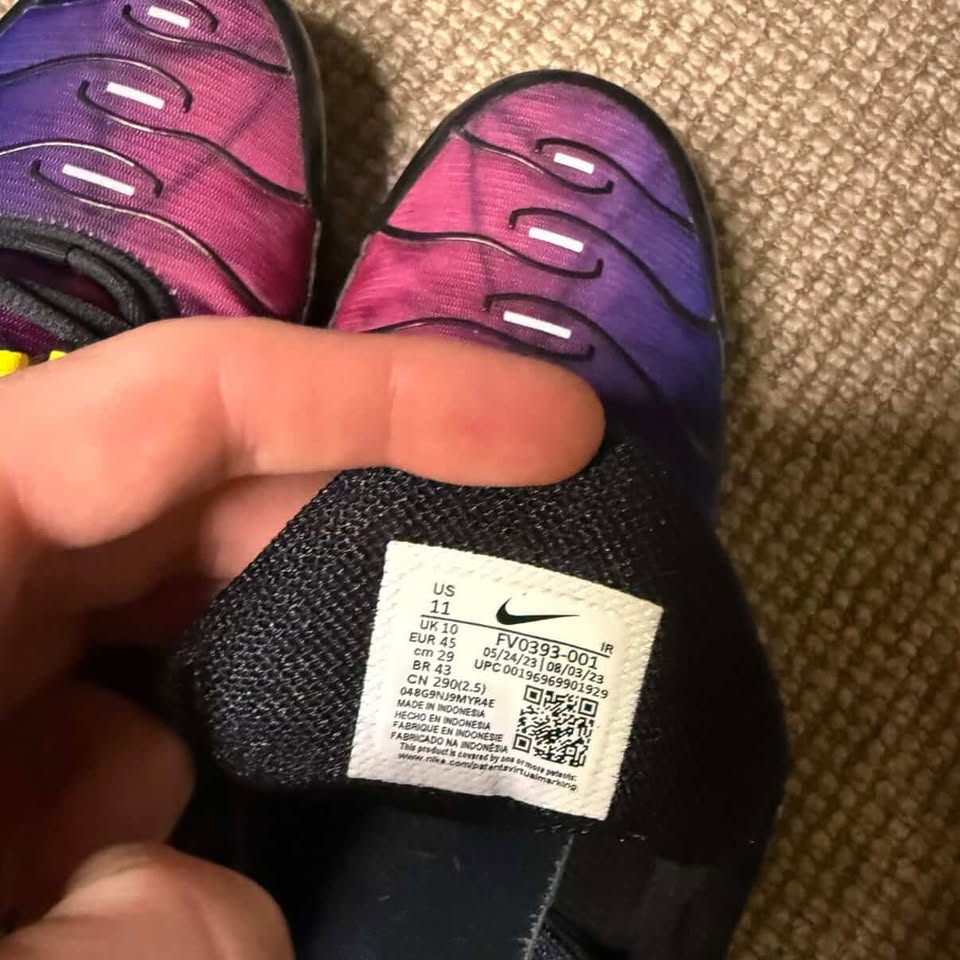 NIKE TN 25TH ANNIVERSARY (11)