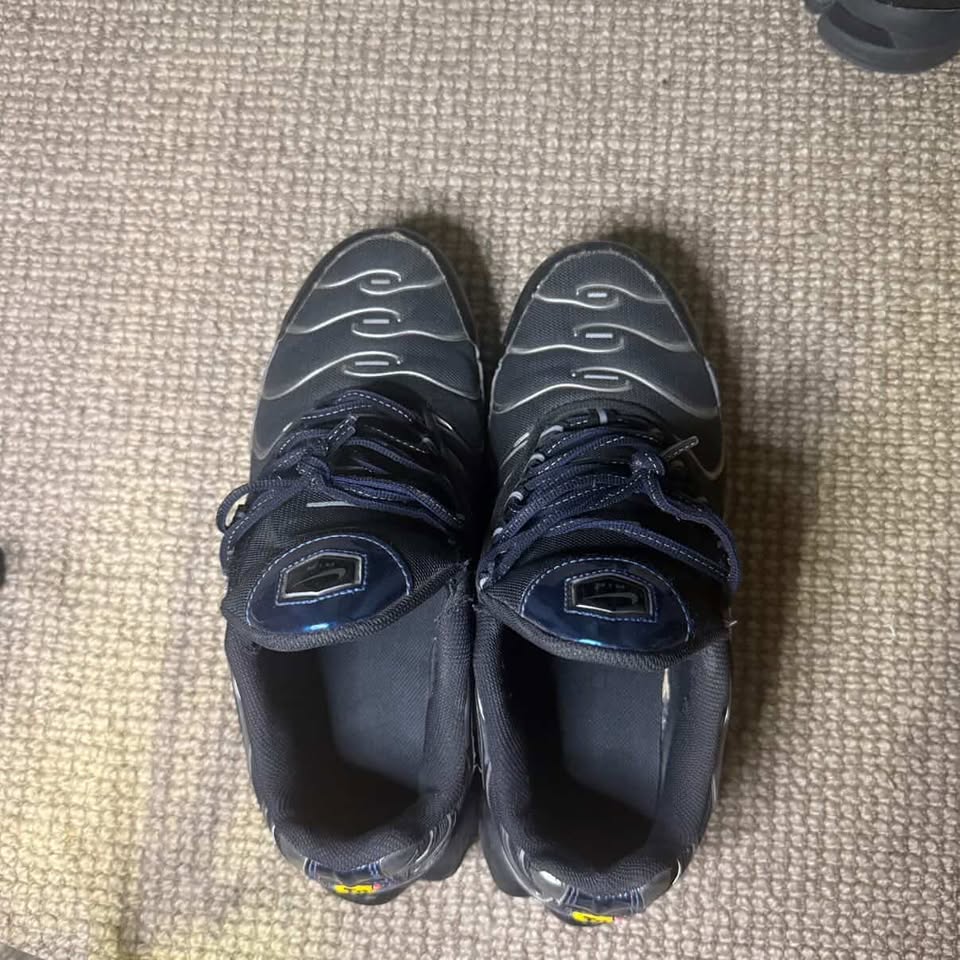 NIKE TN MIDNIGHT SILVER (10)