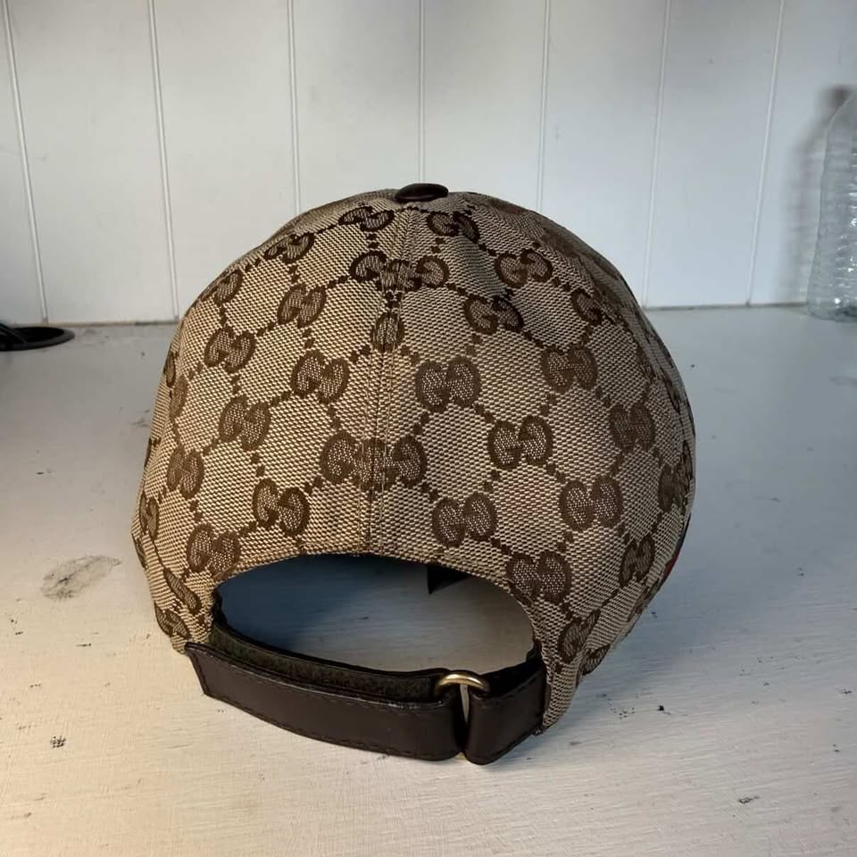 GUCCI BEIGE CAP
