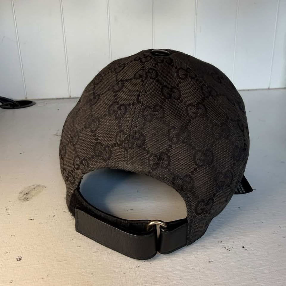 GUCCI BLACK CAP