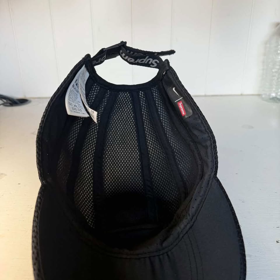 NIKE SHOX SUPREME CAP
