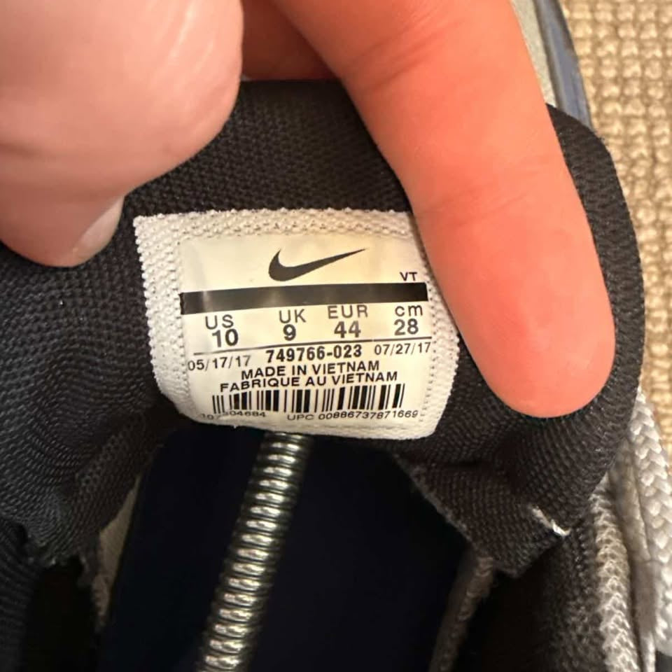 NIKE AIRMAX 95 OBSIDIAN (10)