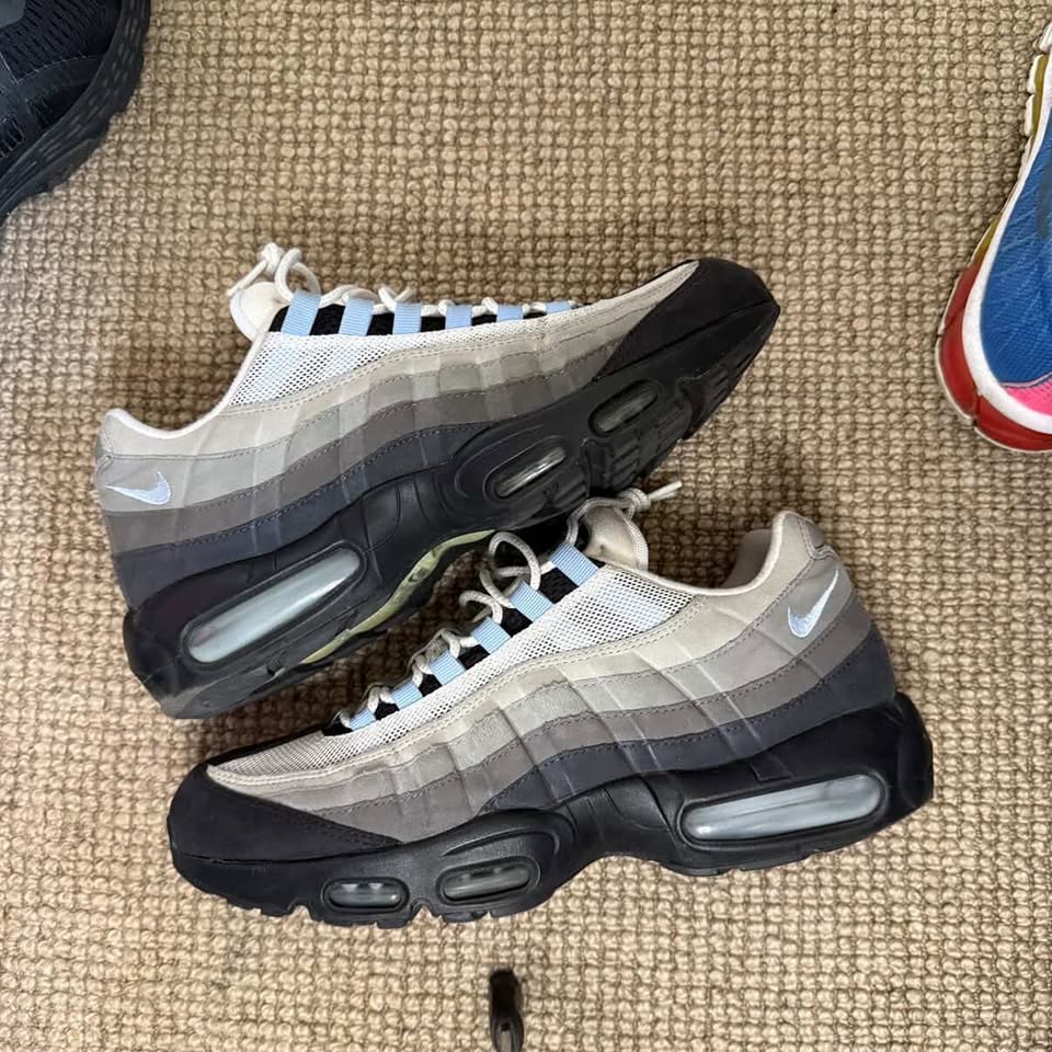 NIKE AIRMAX 95 ALUMINUM (10.5)