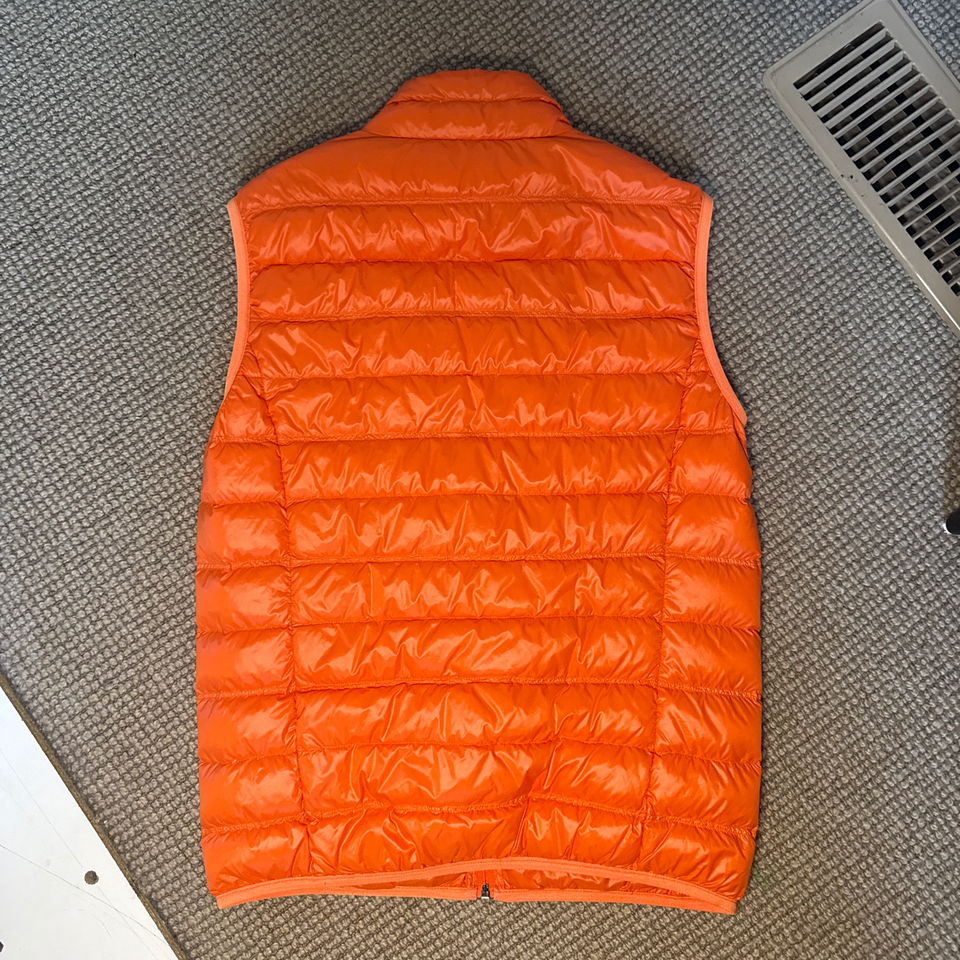 ARMANI VEST (S)