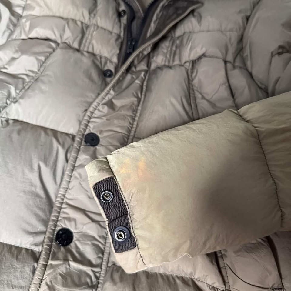 STONE ISLAND PUFFER FUR HOOD (L)