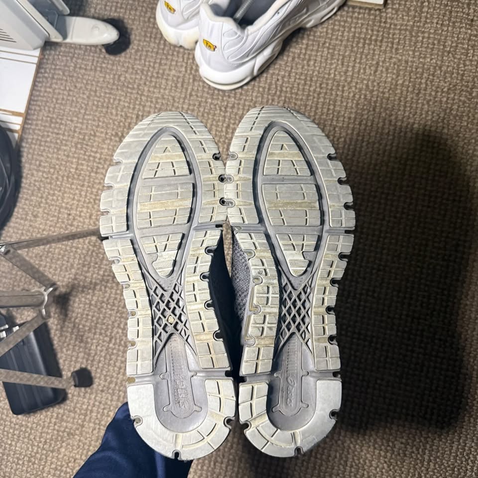 ASICS GEL QUANTUMN 360 (9)