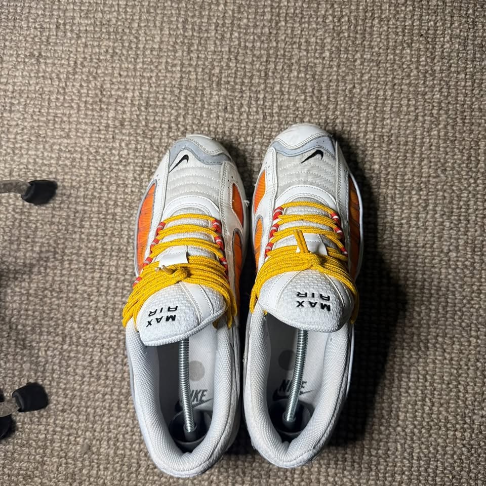 NIKE TAILWIND SUNBURN (WMNS11)