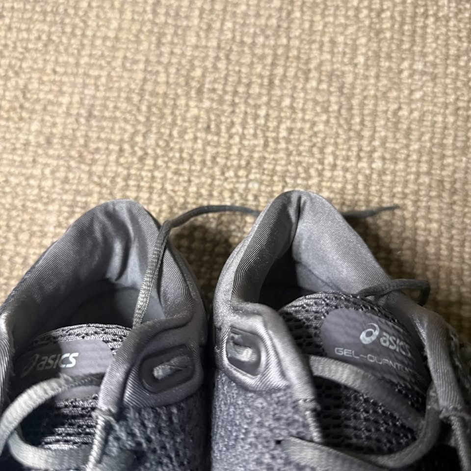 ASICS GEL QUANTUMN 360 (9)