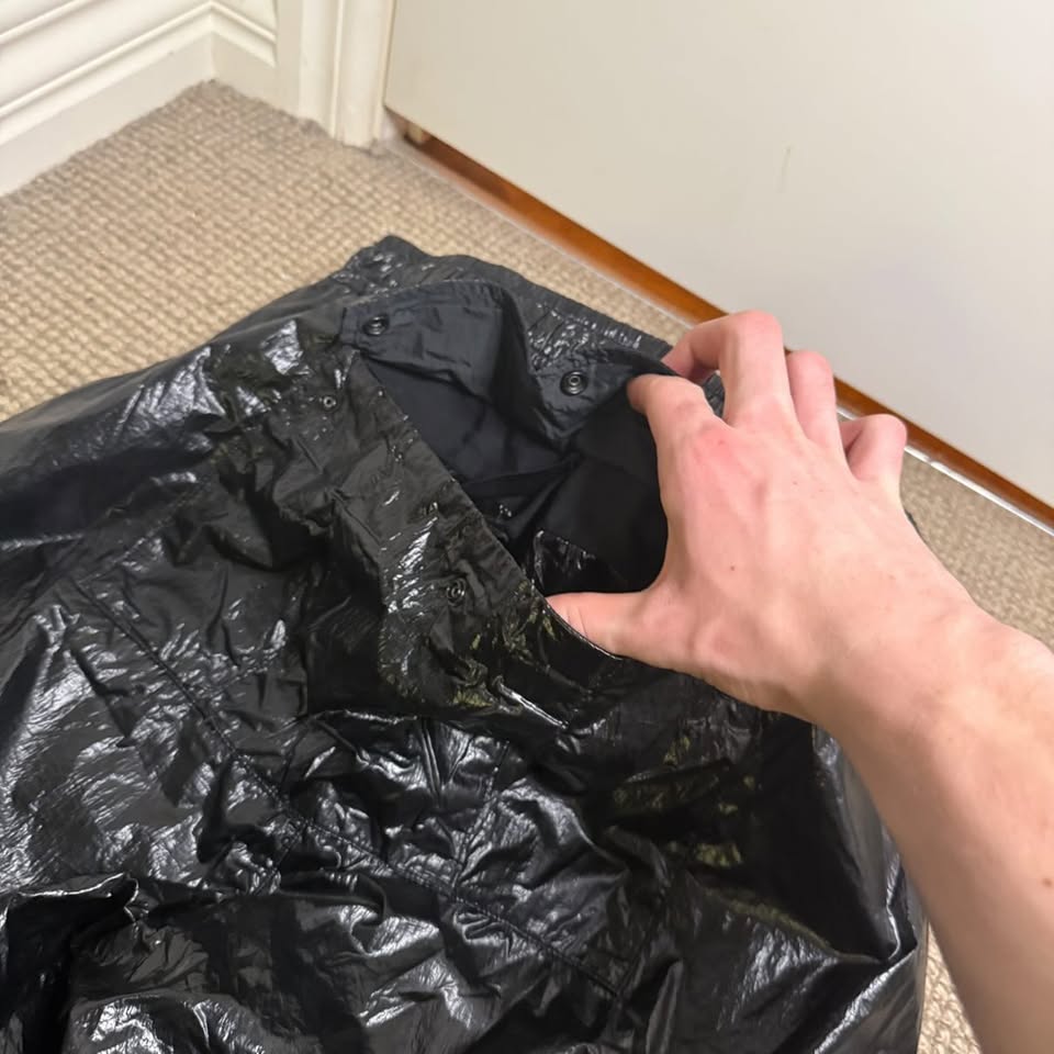 STONE ISLAND PANTS (30)