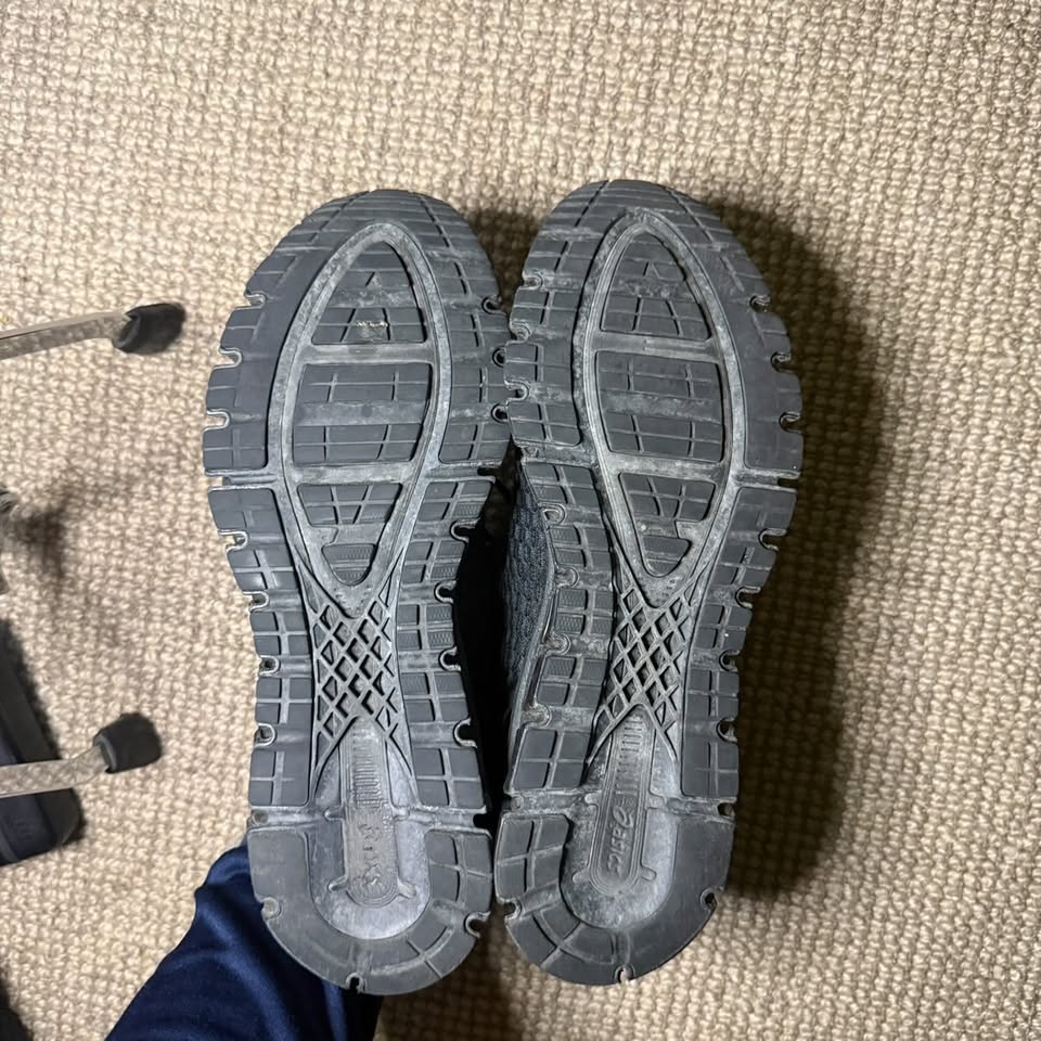ASICS GEL QUANTUMN 360 (9)
