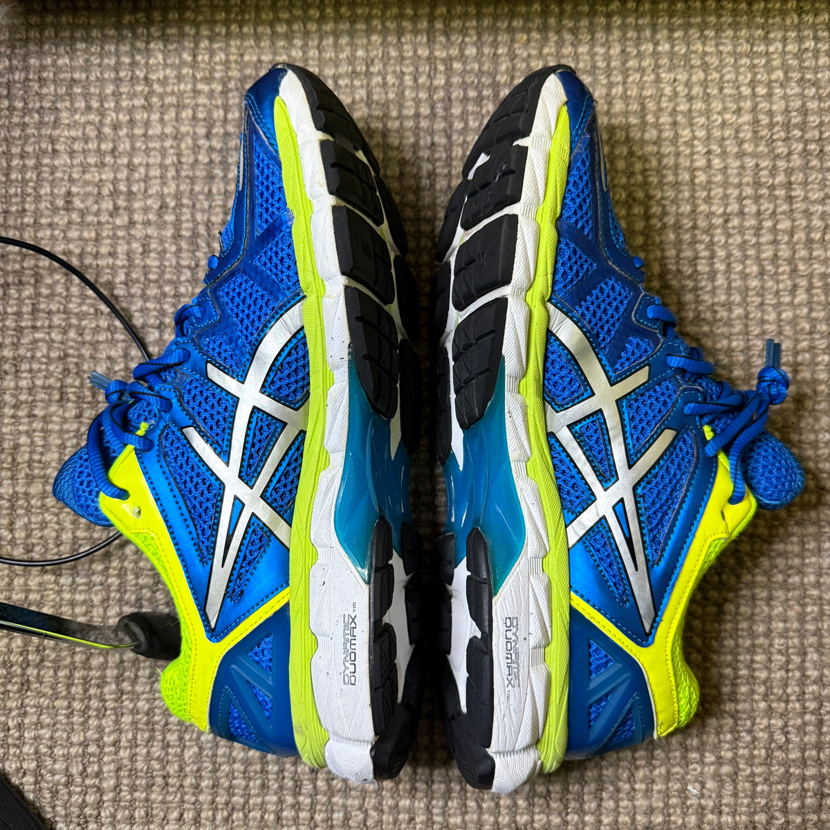 ASICS KAYANO 21 (8.5)