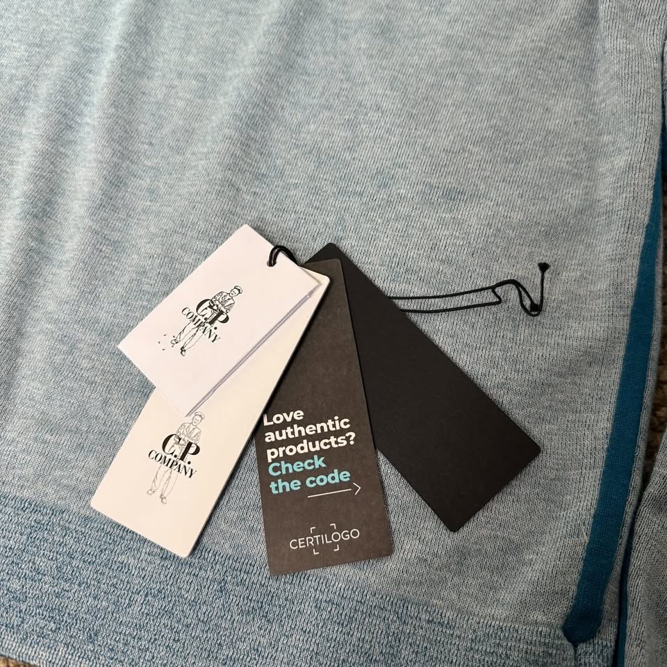 CP COMPANY CREWNECK (S)