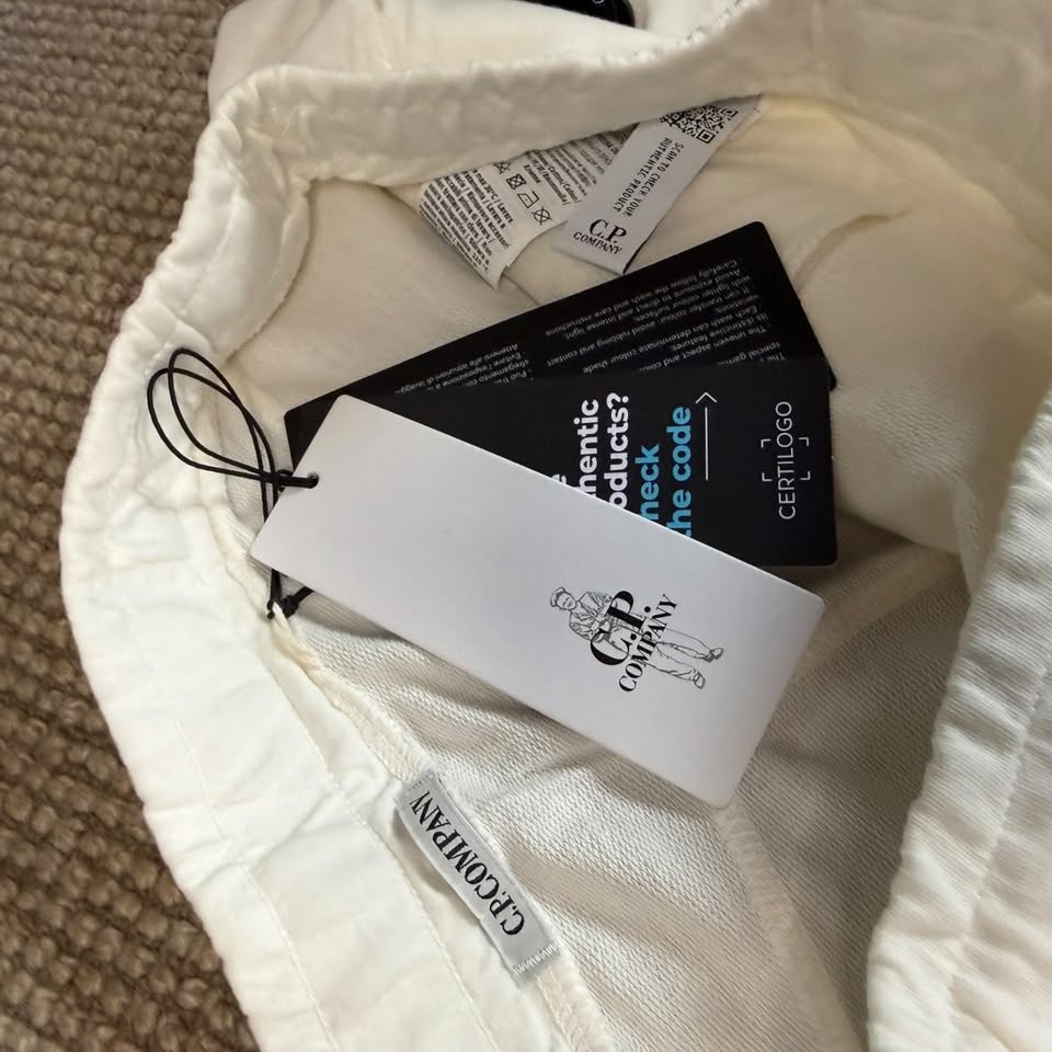 CP COMPANY TRACKSUIT PANTS (XS)