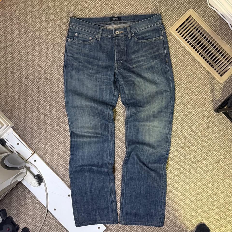 BURBERRY JEANS (31)