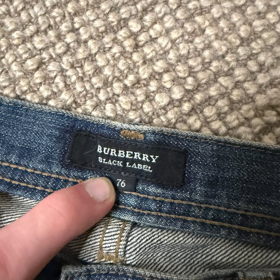 BURBERRY JEANS (31)