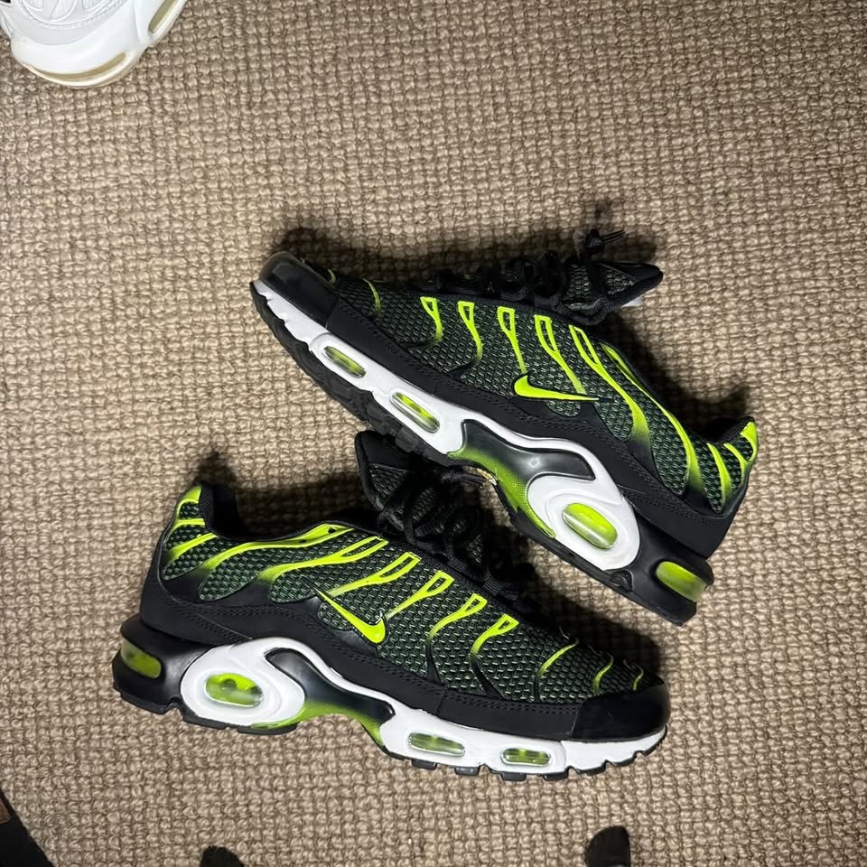NIKE TN VOLT (10)