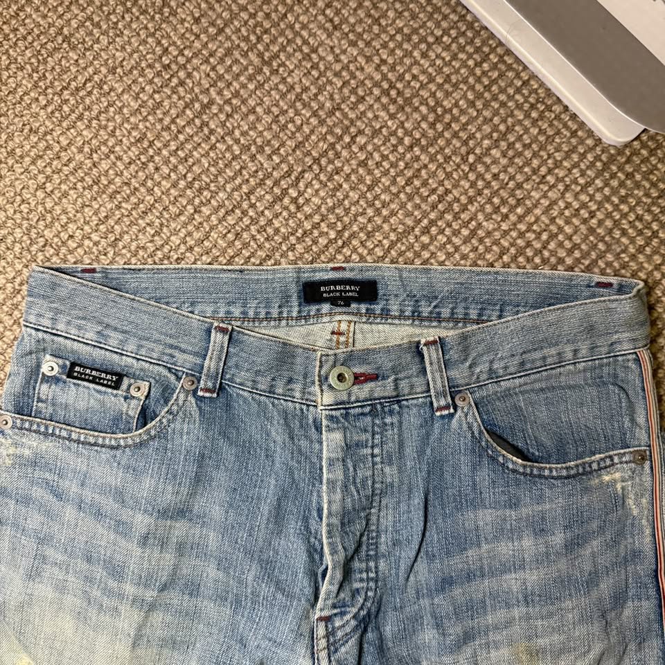 BURBERRY JEANS (31)
