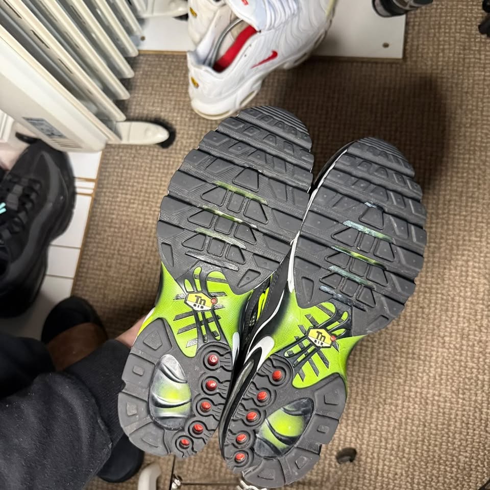 NIKE TN VOLT (10)